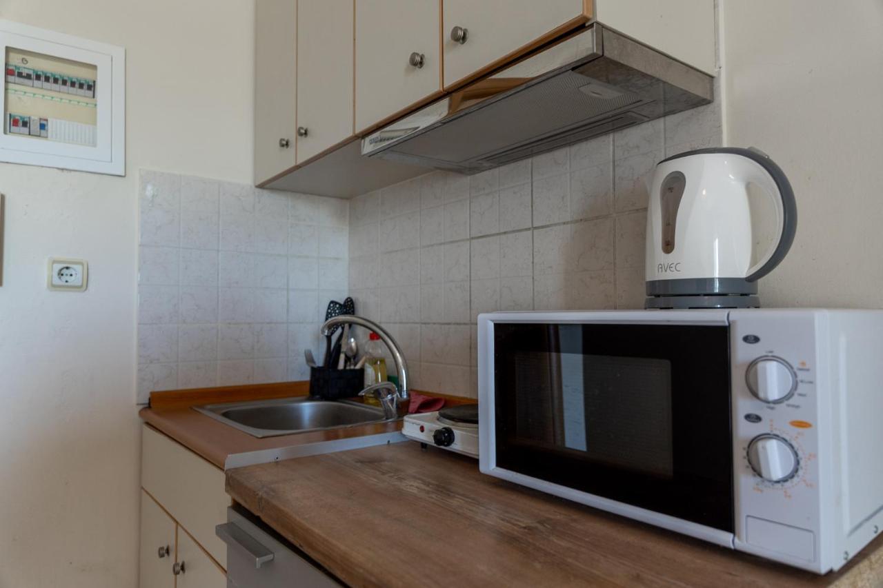 לריסה Elia Mini Suites 7 מראה חיצוני תמונה